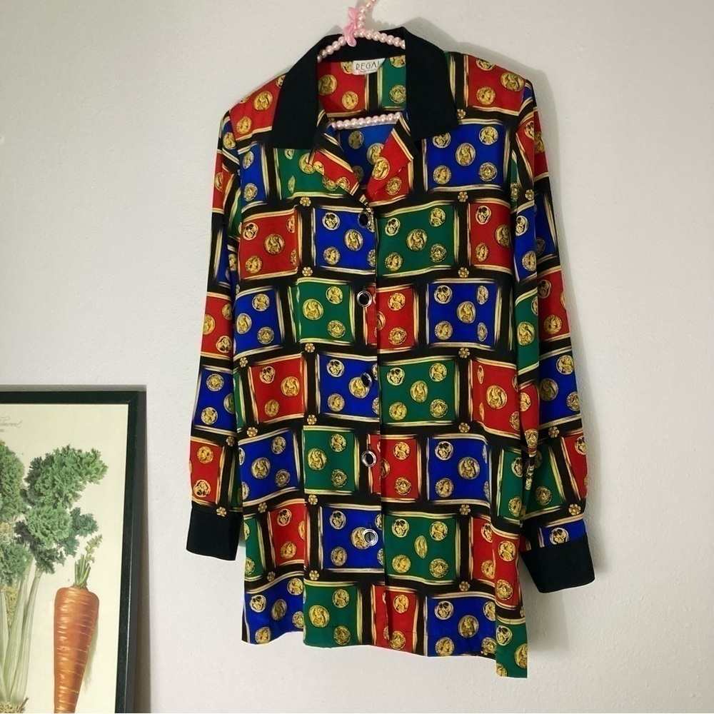 Vintage colorful printed coin button up top - Picture 2 of 16
